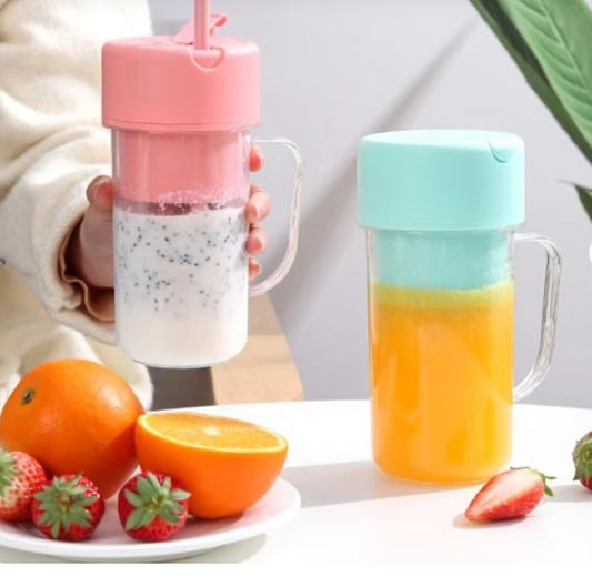 Professional Mini Juicer | Portable Blender & Smoothie Maker | Built-In Straw
