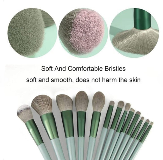13 Piece Makeup Brush Set | Matching Storage Pouch Professional Soft Bristles | Blending Contouring and Daily Use | Random Color