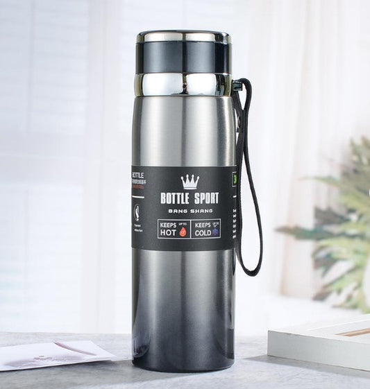 Stainless Steel Sports Bottle with Integrated Carry Strap | Vacuum Insulated | Leak-Proof Lid 800 ML| Random Color