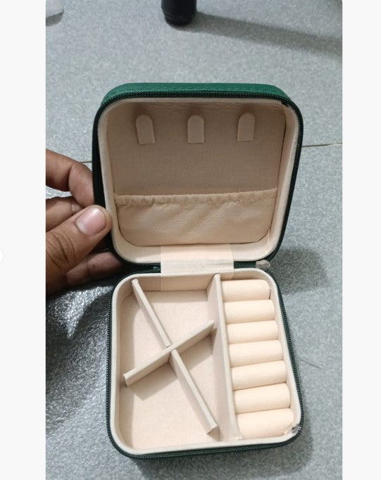 Portable Jewelry Storage Box | Leather Organizer | Travel Case | Multipurpose Gift Box for Jewellery & Hair Accessories