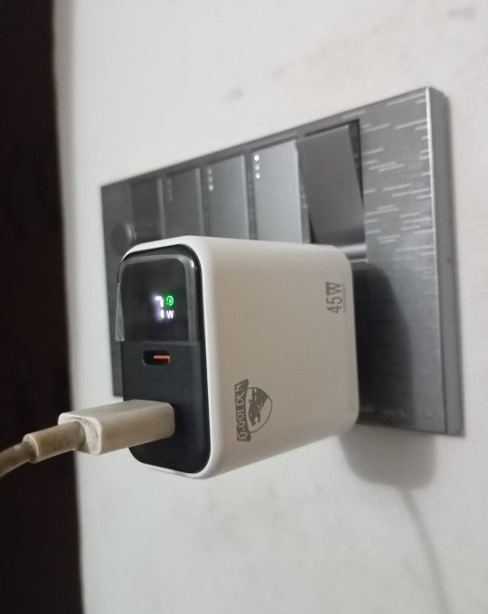 45W Multi-Protocol Dual Port | Travel Fast Charger Model GCH 20 | Integrated EU Europlug Type C Connector